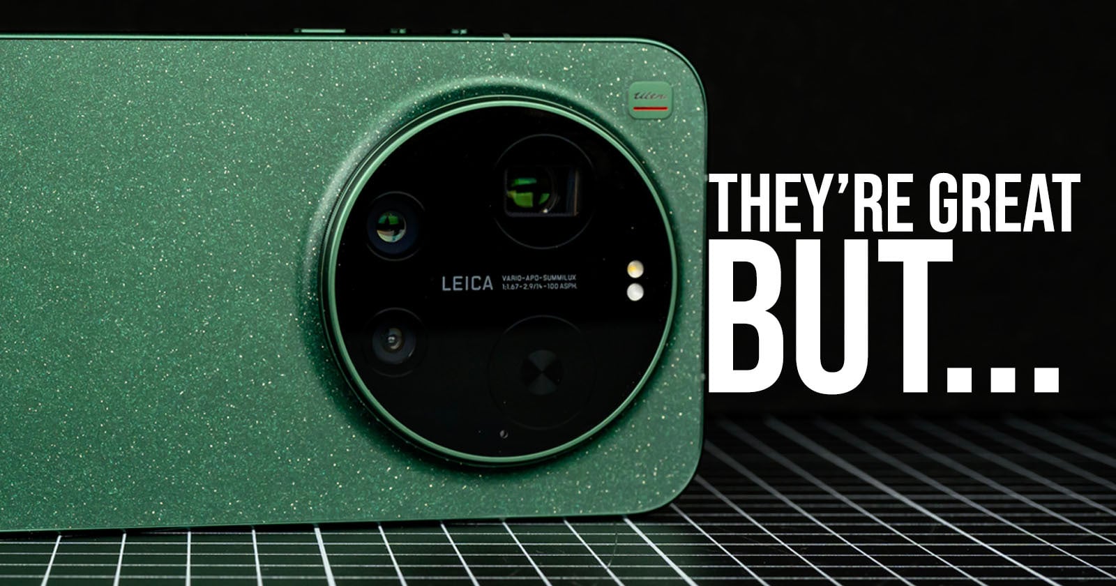 Even Tech Reviewers Don’t Think Smartphones Can Replace Cameras