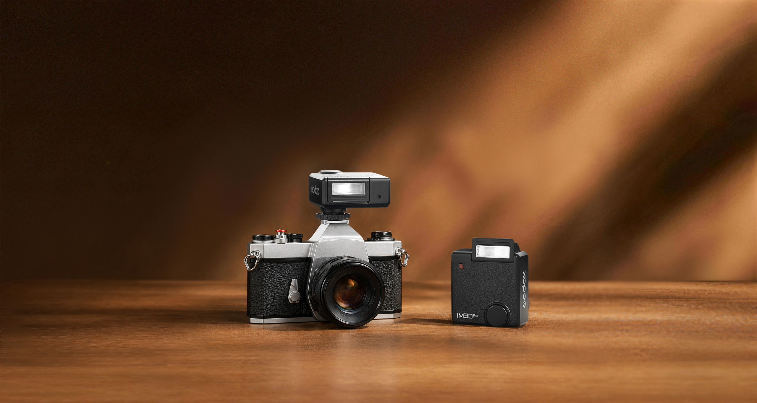Godox iFlash iM30Pro Classic Style, Effortless Light