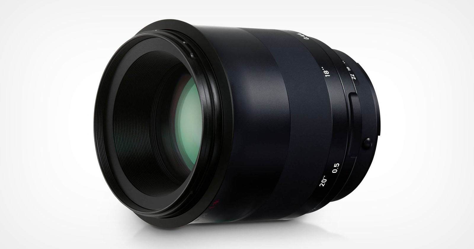 Zeiss Is Still Making These Six DSLR Lenses Because They’re So Popular