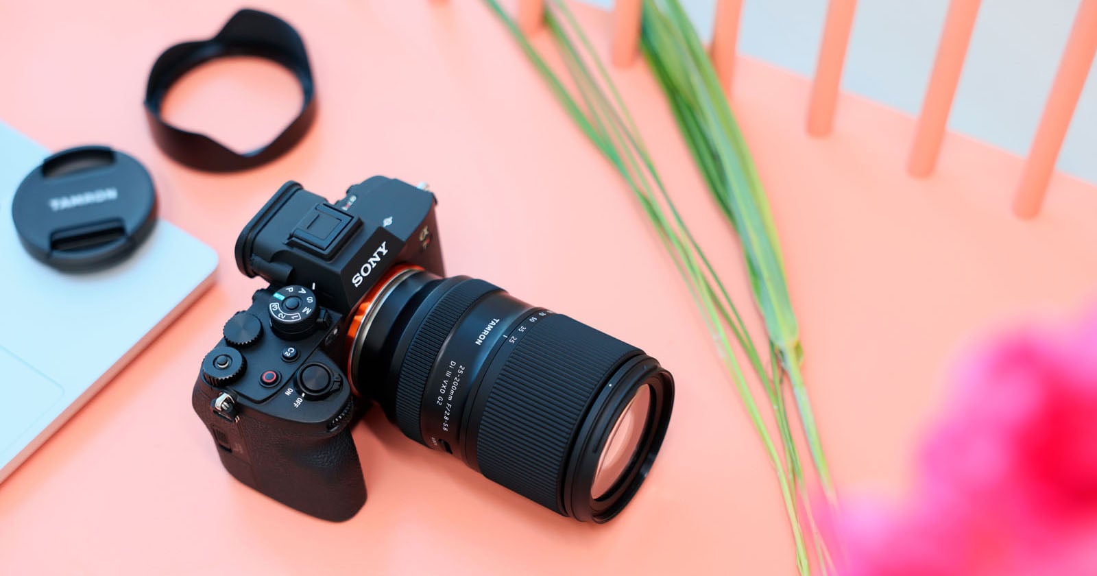 Tamron Significantly Improves Close-Up Performance of its 25-200mm f/2.8-5.6 Lens